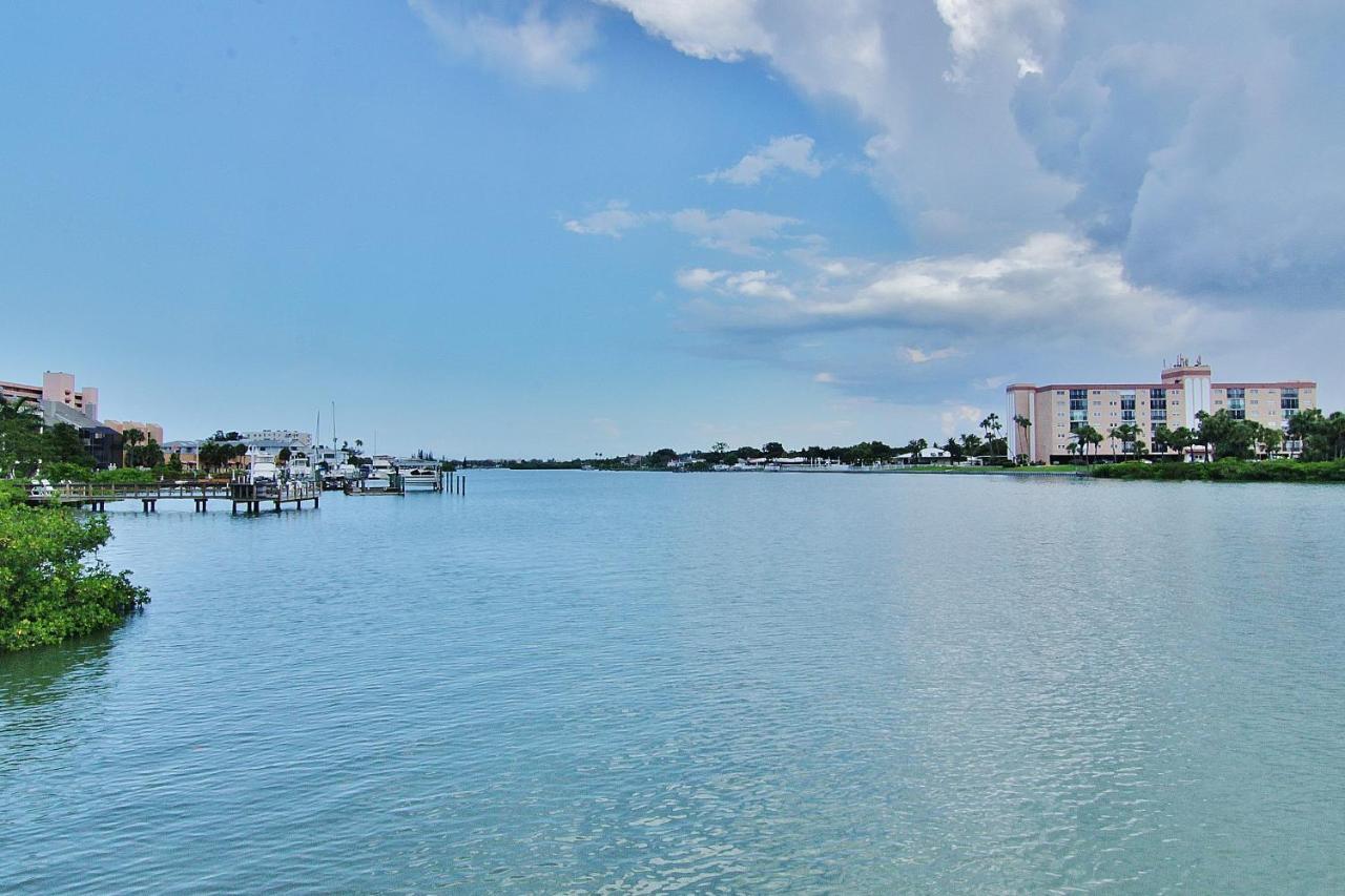 Appartement Water View 107 *